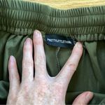 Pretty Little Thing  Khaki Elasticated Waist Wide Leg Cargo Pants in Green Photo 3