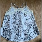 Boutique Women's Scalloped Lace Snake Print V Photo 4