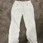 Old Navy Y2K White Crop Pants Photo 2