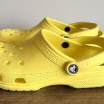 Crocs Classic Slip On Light Yellow Unisex Clog Size 9 or 11 SKU#33101 Photo 2