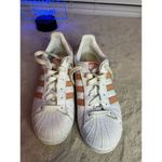 Adidas  Women's Superstar White Chalk Coral Sneakers Size 8 Photo 3