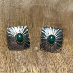 Sterling Silver Navajo 925  Vintage Cabochon Green Malachite Post Earrings Photo 3