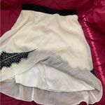 white and black lace skirt Photo 3