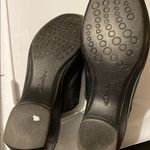 Clarks Women's Shoes SHEELAH Black Leather Heeled Mules Size 8.5W Photo 4