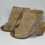 Very Volatile  Poca Fringe City Bootie Los Angeles Tan Tassel Heels (9) Photo 4