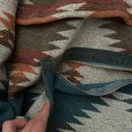 Aztec sweatshirt Size M Photo 3