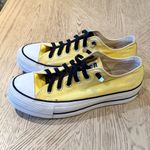 Converse  CT All Star Lift OX 568627C Women’s Size 8 Butter Yellow Canvas Shoes Photo 2
