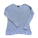 American Eagle 🌟 light purple/lavender M women’s knit v-neck sweater Photo 0