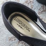 London Fog  Cloud Wedge Sandals Black Silver 8 Photo 5