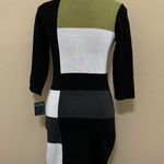 Gabby Skye Colorblock Sweater Dress Photo 4