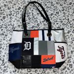 The Bradford Exchange  Tigers Tote Photo 7