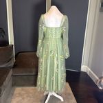Green Long Sleeve Prom Party Dress Embroidered Flowers & Butterflies Size 12 Green Photo 3