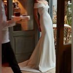 Theia Blake Off Photo 9