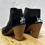 Paul Green  Womens Peep-Toe Black Embossed Leather Ankle Side Zip Booties - 7.5 Photo 4