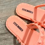 Steve Madden neon orange stud Sandals size 7. Photo 3