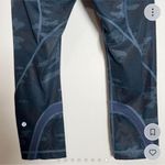 Lululemon x SoulCycle Boston Run Inspire Crop 1 Luxtreme Blue Camo Size 2 Photo 3
