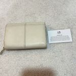 Coach leather bi fold women wallet Photo 8