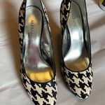 Alfani high heels black & white dyed cow fur, hair calf 8.5 Photo 6