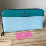 Kate Spade Wallet Photo 0