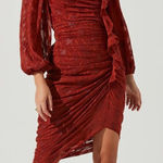 ASTR  ATHENS RUCHED PUFF SLEEVE BURNOUT MIDI DRESS Photo 0