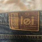 L.E.I . Shorts Photo 10
