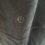 Lululemon Cropped Black Hoody, Size 6, Like New Photo 7