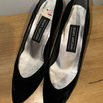 Stuart Weitzman Elegant Princess‎ Pumps 7.5 M Black Suede Heels Shoes Photo 0