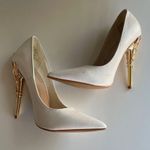 Shoe Dazzle "Esperanza" Glam Pumps White Gold Closed Pointed Toes Heels Size 6.5 Photo 7