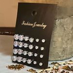 Set of 12 pairs clear crystal ear stud earrings shiny Silver Photo 4