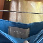 Everlane The Organic Straight-Leg Pant Cropped Blue Double Button NEW Size 4 Photo 3