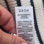 Sincerely Jules Stripped Cotton Blend Knitted Fron buttons Vest Cream Black M Size M Photo 9