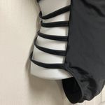 Yira Black Strappy Bottom Halter Neck Strappy Bottom Swimsuit Photo 6