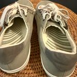 Taos Sneakers with White Laces size 10 wide Gray Photo 8