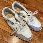 Old Navy  tie up shoes size 8 Photo 0