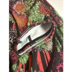 Lululemon Time To Sweat Crop Pants Womens Zen Garden Multi Luxtreme Size 6 Photo 6