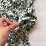 Pink Lily green floral ruffle sleeve romper, size large Photo 5