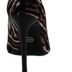 Michael Kors NWT  Keke Pump Haircalf. Gunmetal. 9.5M Photo 6