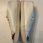 Kenneth Cole New York Women’s Size 5 Embroidered Kam Fashion Sneakers Photo 4