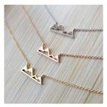 Boutique NEW Yellow Gold Plated Snowy Mountain Bar‎ Pendant Necklace, 16-18” Photo 4