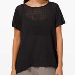 Lululemon  Loop Around Tee Photo 1