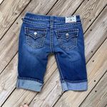 True Religion Women's Knee Length Short Rolled Cuffs Low Rise Denim Size 26 Photo 1