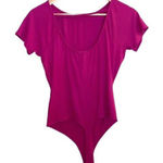 Le lis   Collection Fuchsia Ribbed Body Suit Short Sleeve Cutout Back Large NWT‎ Photo 0