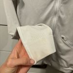 Lululemon Ventilate Jacket White / Grey Photo 5