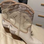 DV by Dolce Vit Dolce Vita Photo 0