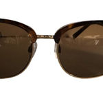 Foster Grant  CAT EYE TORTOISE SHELL SUNGLASSES Photo 0