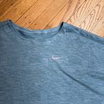 Nike Dri-FIT Blue Geometric Short Sleeve Top XL Loose Fit Workout Tee Photo 2