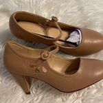 Chase and Chloe  Women 👠 size 9 BNWOT color tan Photo 1