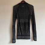 Athleta Women's Long Sleeve Wool 1/4 Zip Light Sweatshirt Gray Print Size Small Photo 5