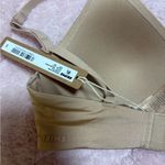 SKIMS  Wireless T-Shirt Bra Photo 2