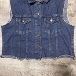 Women’s Distressed Denim Raw Hem Short Denim Distressed Dark Wash Vest Size Med Blue Photo 1